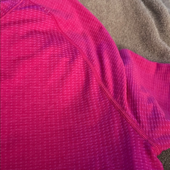 Lululemon swiftly relaxed tee. Size small but could fit up to Large. Hot pink. - Picture 3 of 4